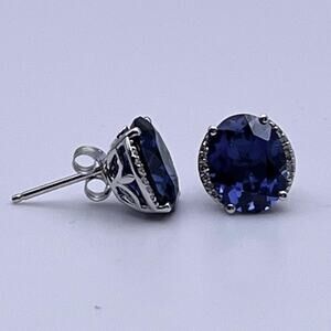 Gorgeous 4ctw Diamond and Sapphire Earrings in 10k White Gold